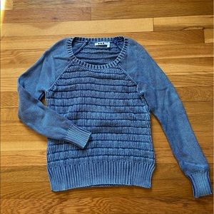 Long Sleeve Size M Blue Sweater